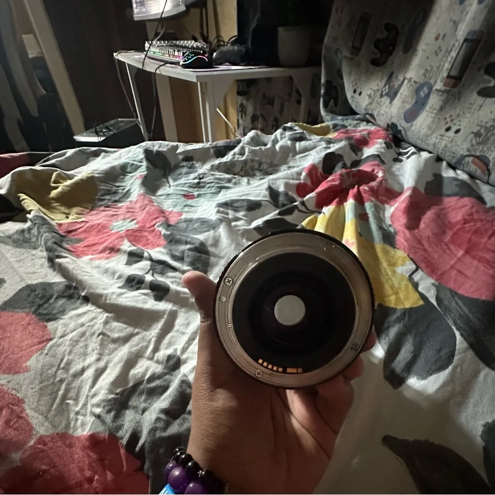 Canon 2000D